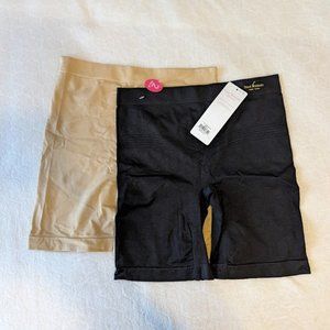 Isaac Mizrahi 2 pack of Smooth Shapers size XL